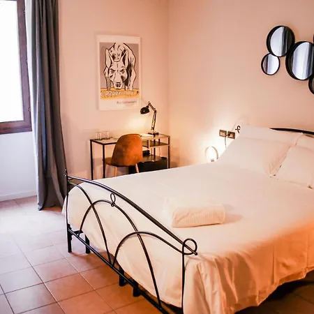 Sensole Contemporanea Monte Isola