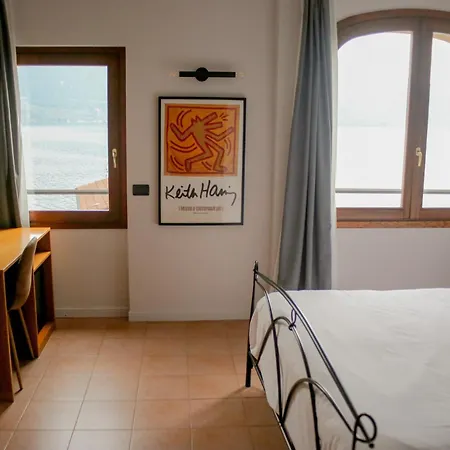 Sensole Contemporanea Hotel 3*