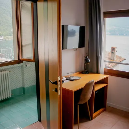 Sensole Contemporanea Hotel 3*